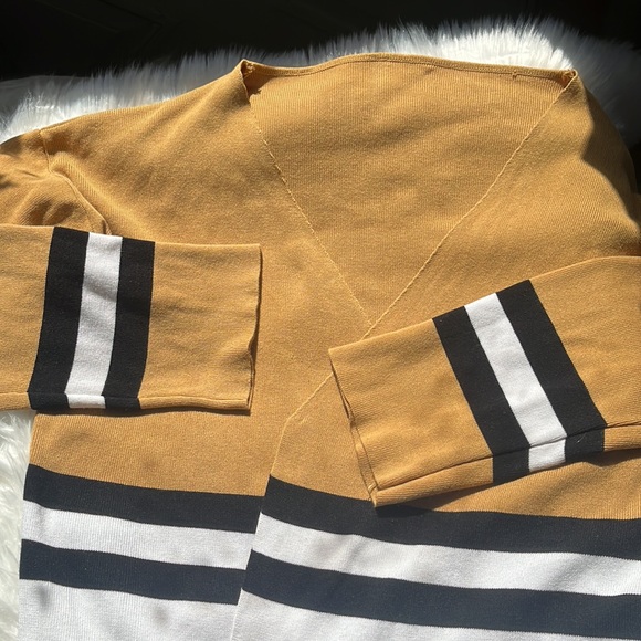 Knit mustard duster /cardigan/ jacket - Picture 3 of 12